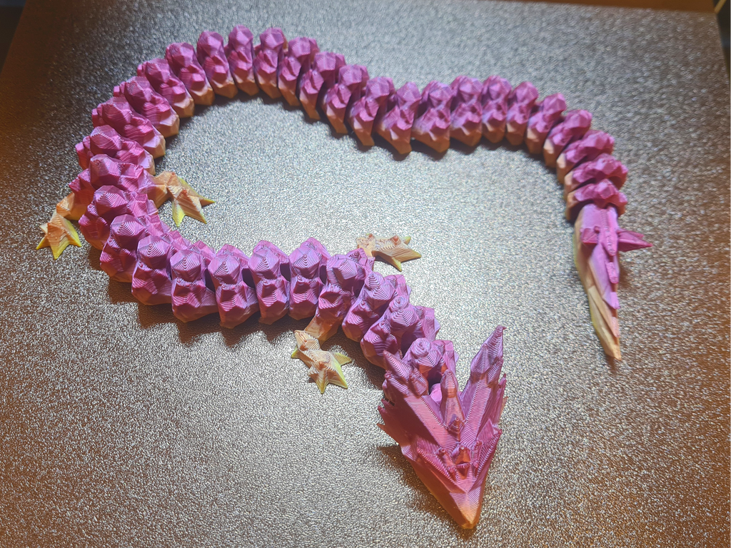 Dragon with closeable egg