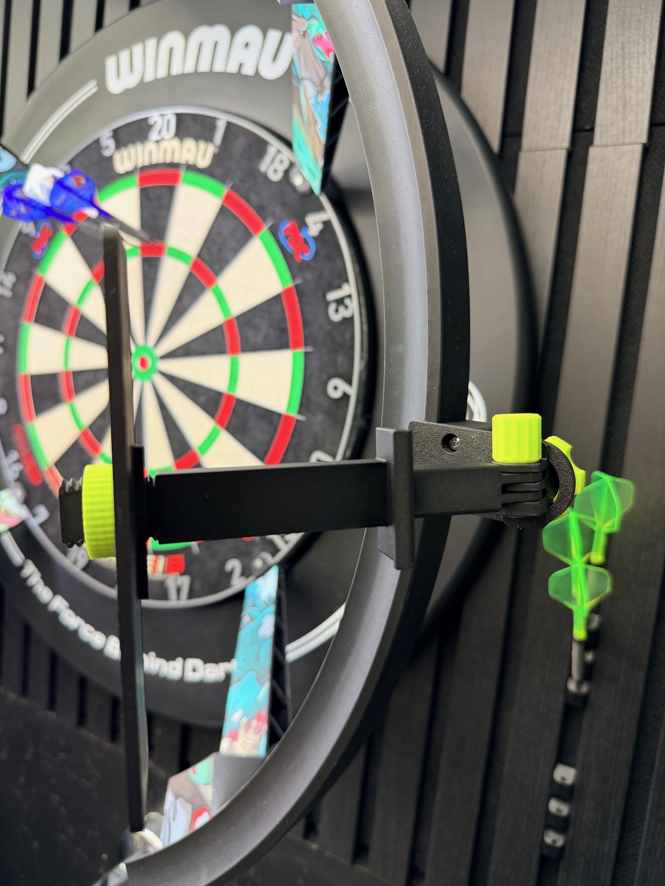 Target Omni / Corona / Winmau Plasma phone mount