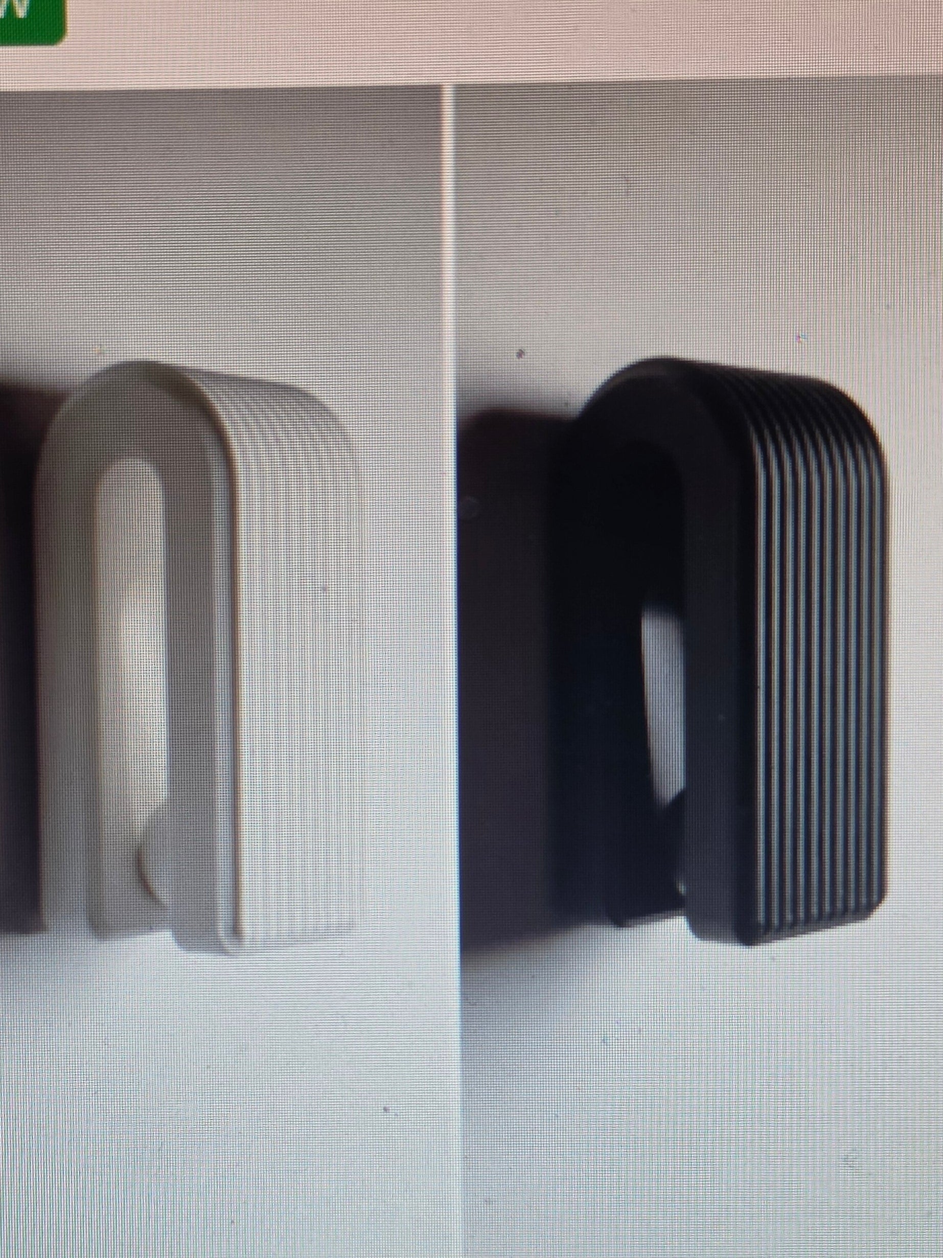 Wall towel / hanger